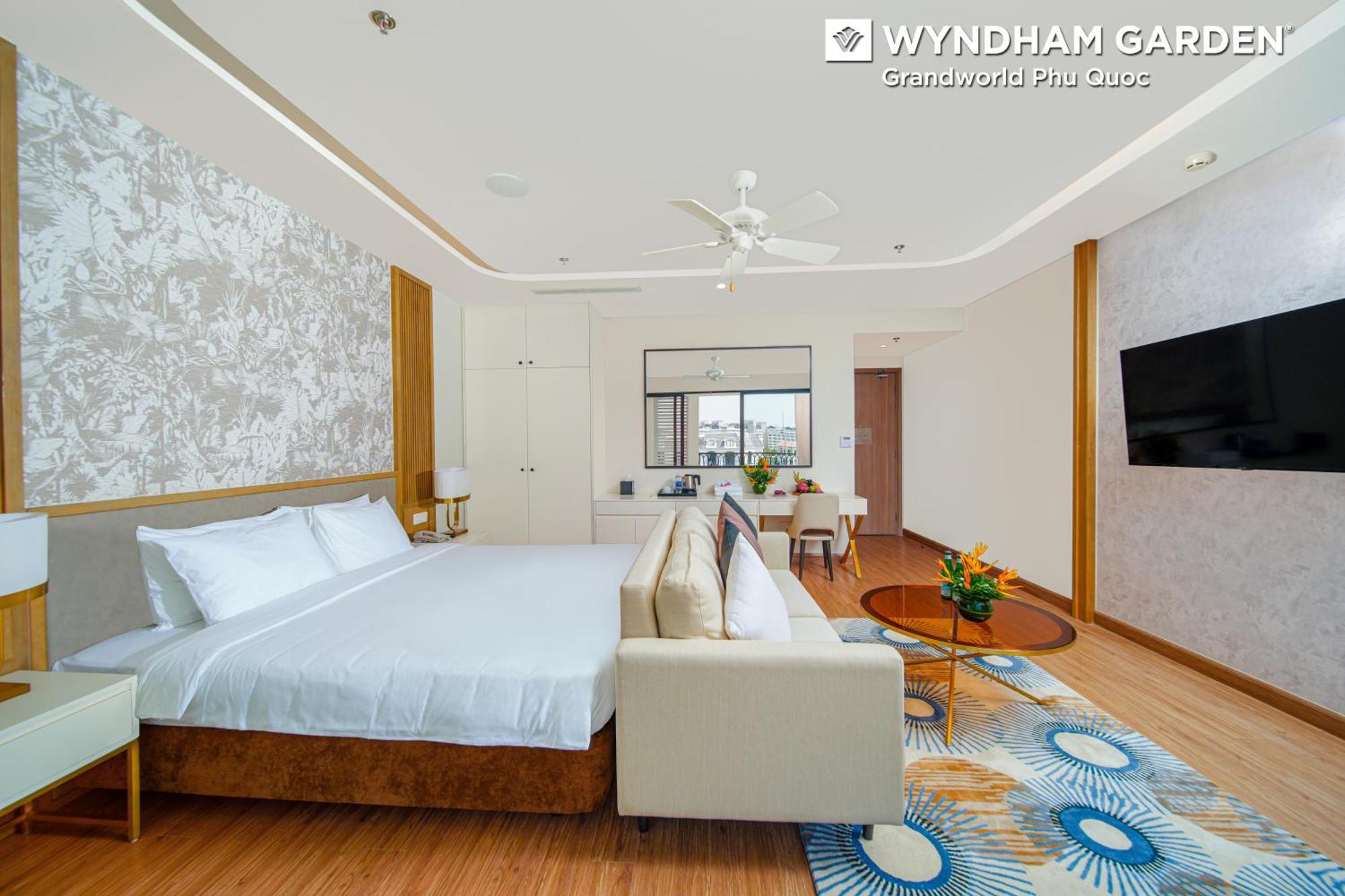 Wyndham Garden Grandworld Отель 4*