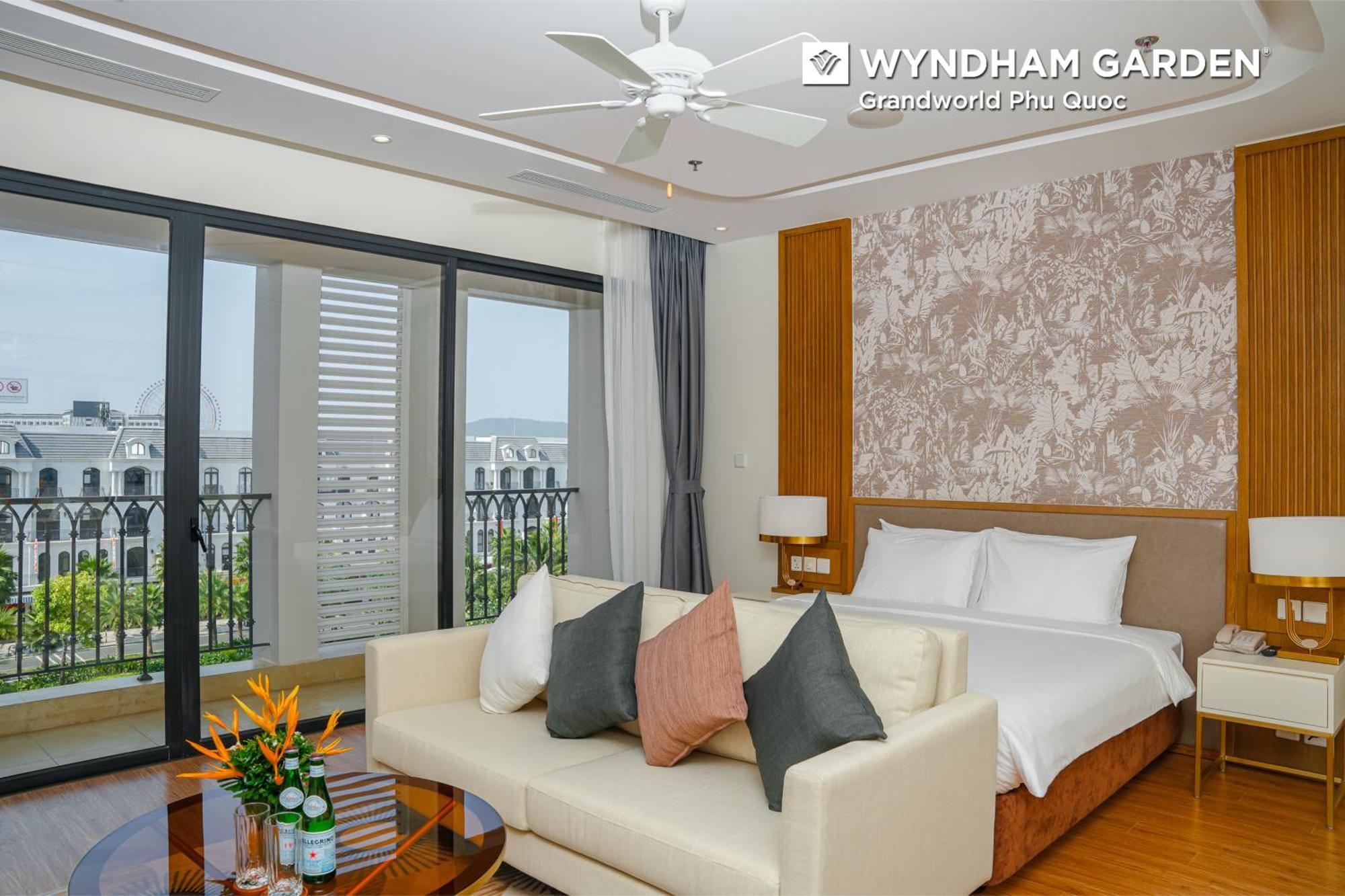 Wyndham Garden Grandworld Отель 4*