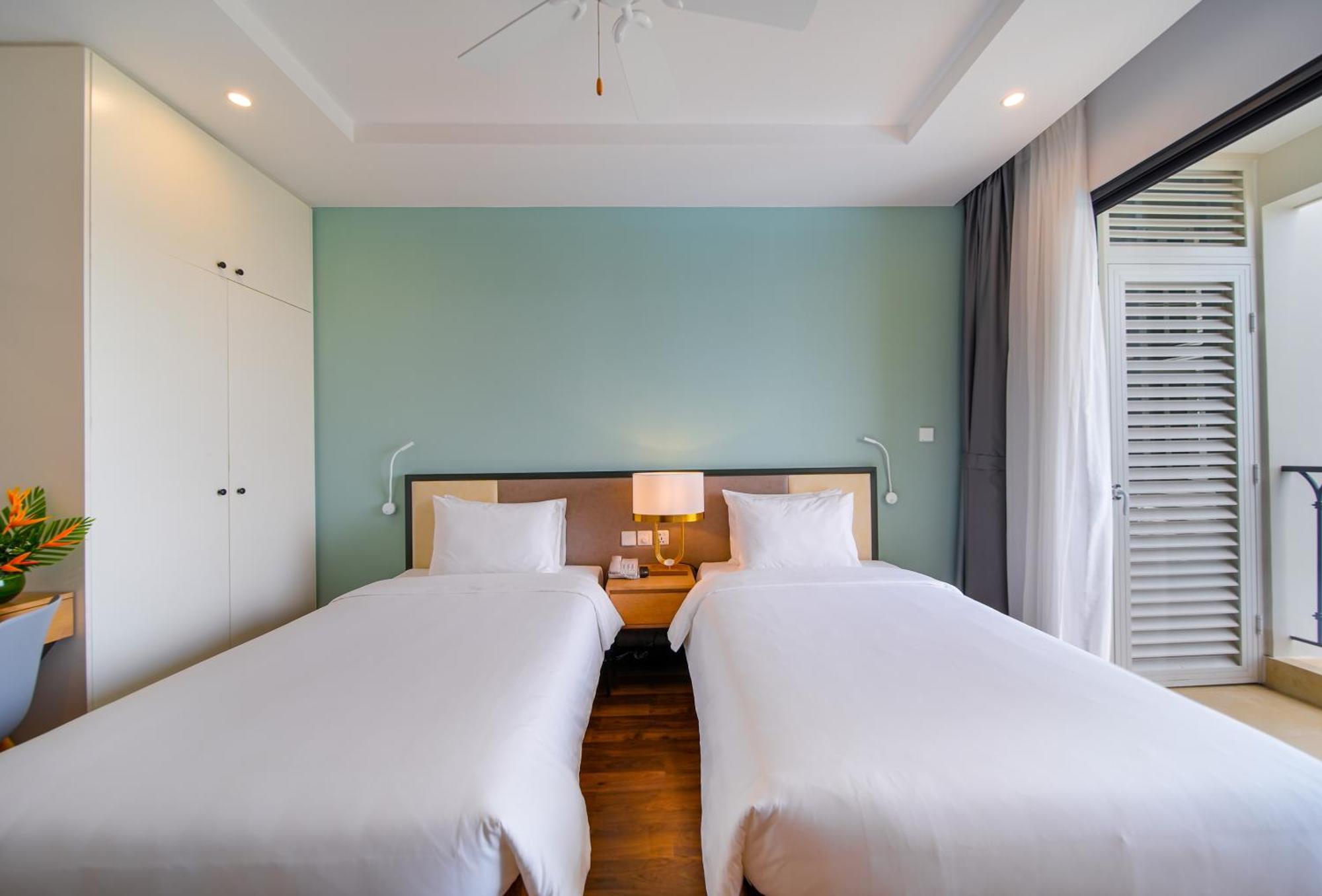 Отель Wyndham Garden Grandworld